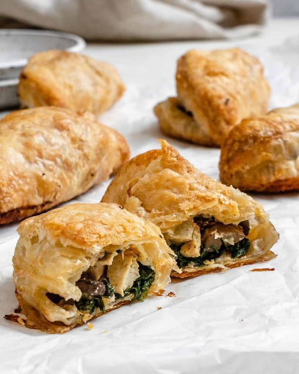 Vegan Spinach and Mushroom Puffs