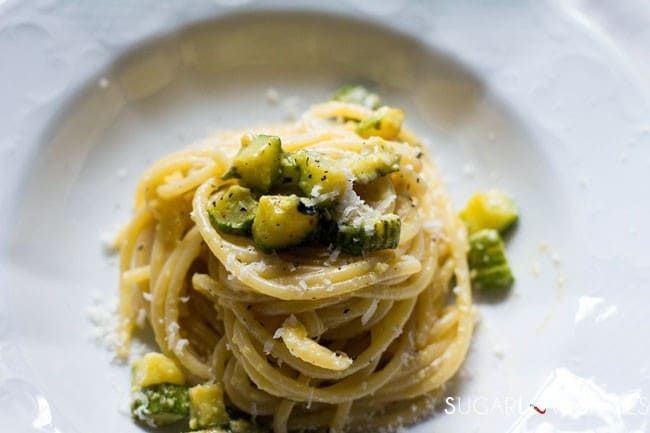 Vegetarian Carbonara with Zucchini