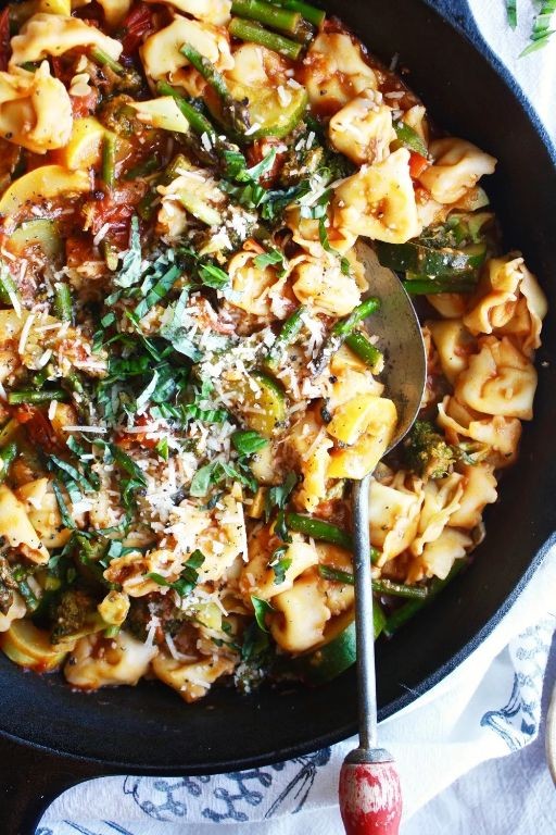 Vegetarian Tortellini Stir-Fry with Mixed Vegetables