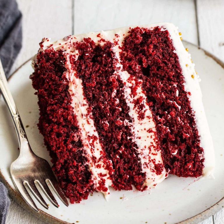 Velvety Red Velvet Cake
