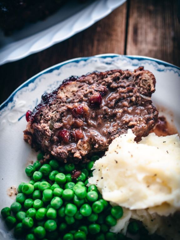 Venison Meat Loaf with Cranberry Glaze