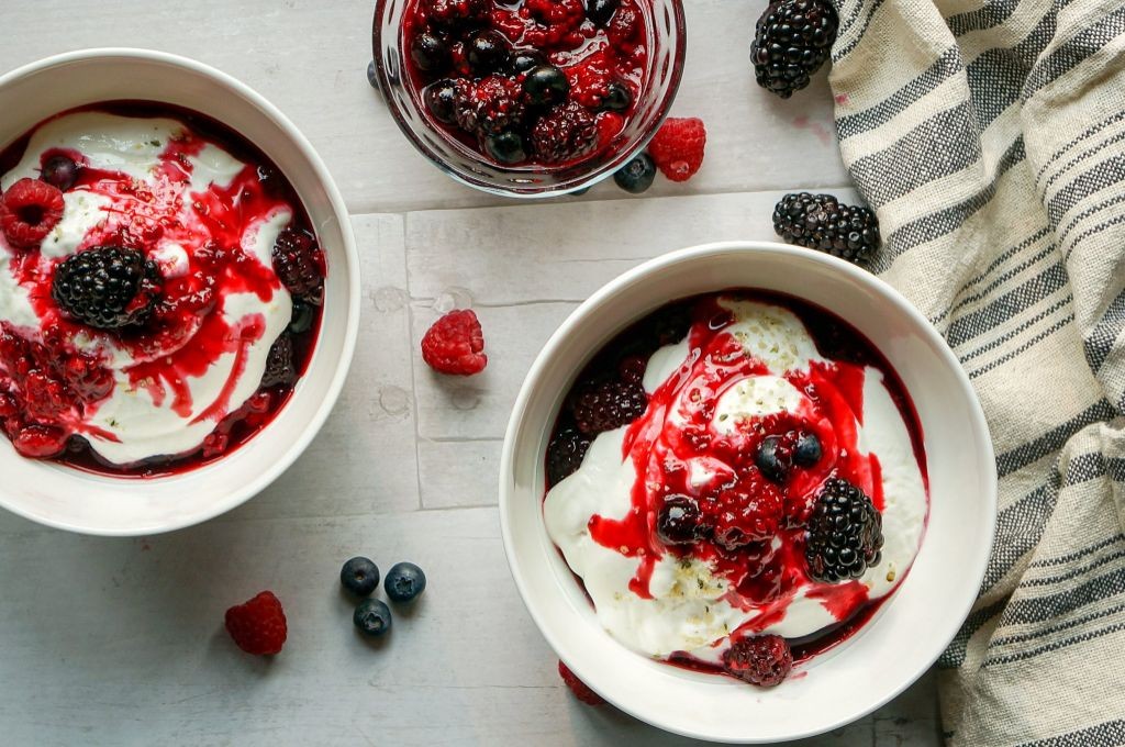 Warm Raspberry Compote with Greek Yogurt