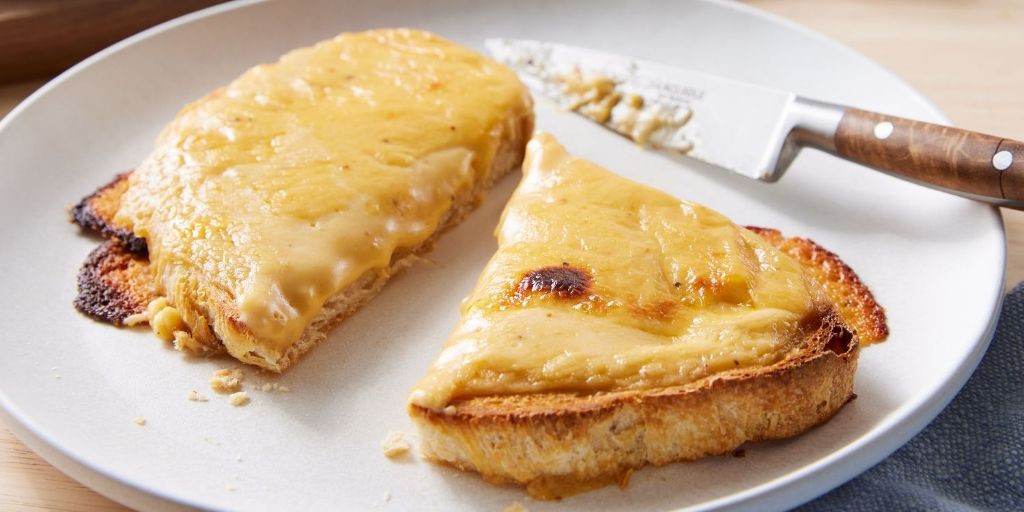 Welsh Rarebit with Mustard and Ale