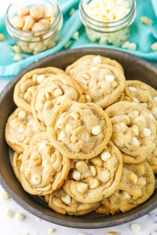 White Chocolate Macadamia Nut Cookies