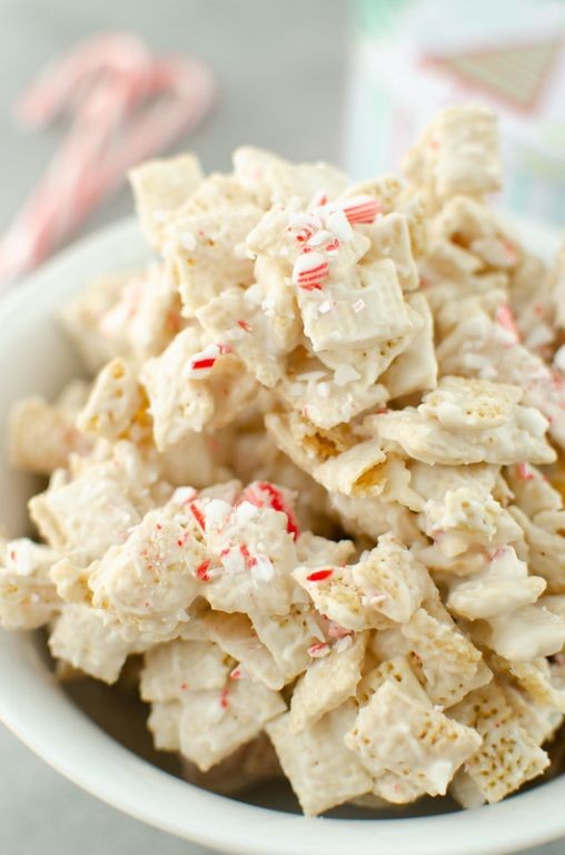 White Chocolate Peppermint Bark Chex Mix