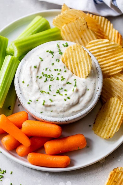Yogurt Ranch Veggie Dip