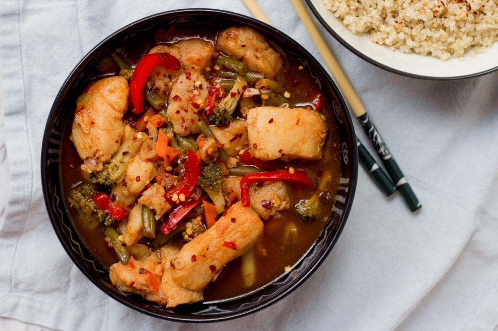 7 Mares Stir-Fry with Vegetables and Soy Sauce