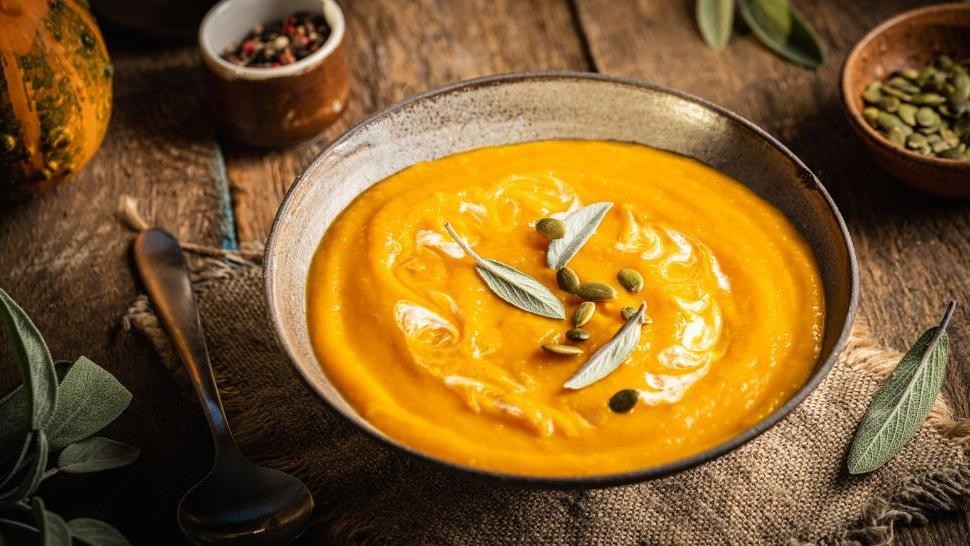 Acorn Squash Soup with Crispy Sage