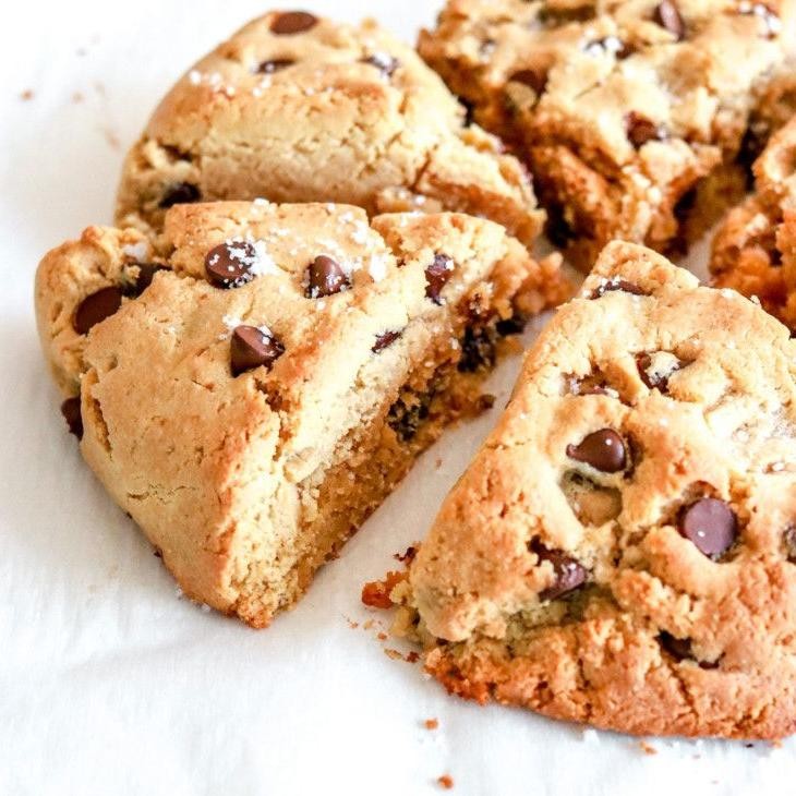 Almond Flour Chocolate Chip Scones