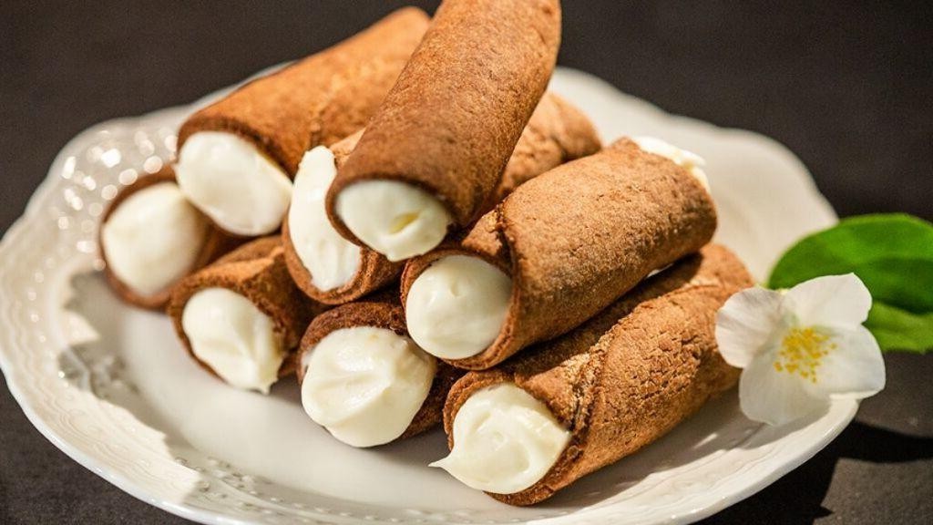 Amaretto Cannoli Filling