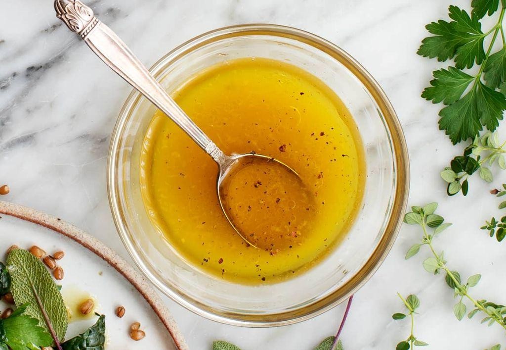 Apple Cider Vinegar Dressing