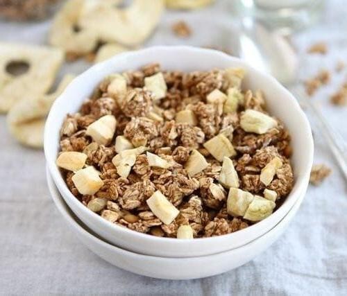 Apple Cinnamon Granola