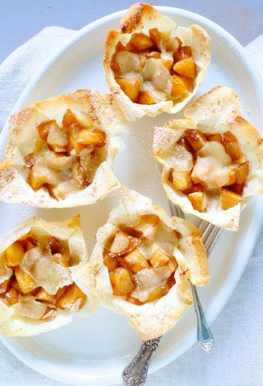 Apple and Cheddar Phyllo Cups