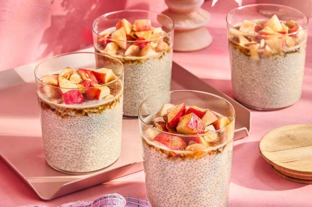 Apple and cinnamon chia pudding