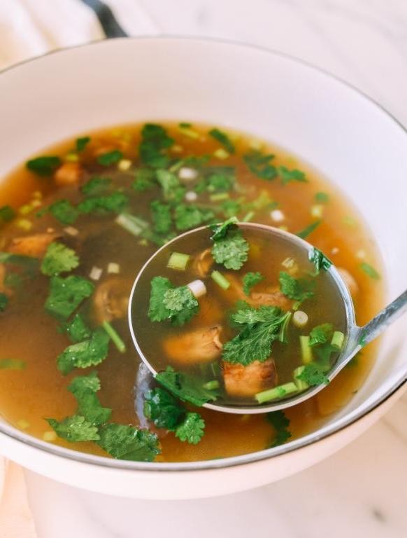 Asian-Style Mushroom Soup