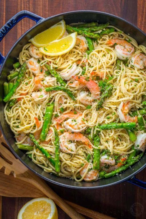 Asparagus and Shrimp Scampi Pasta