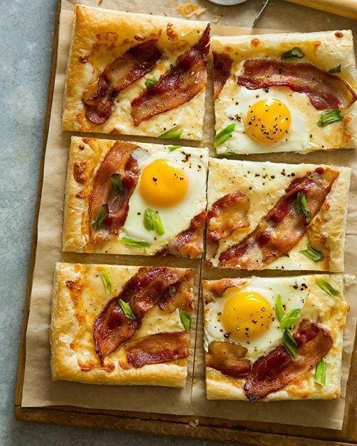 Bacon and Egg Breakfast Puff Pastry Pizza