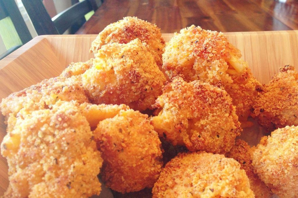 Baked Mac and Cheese Balls