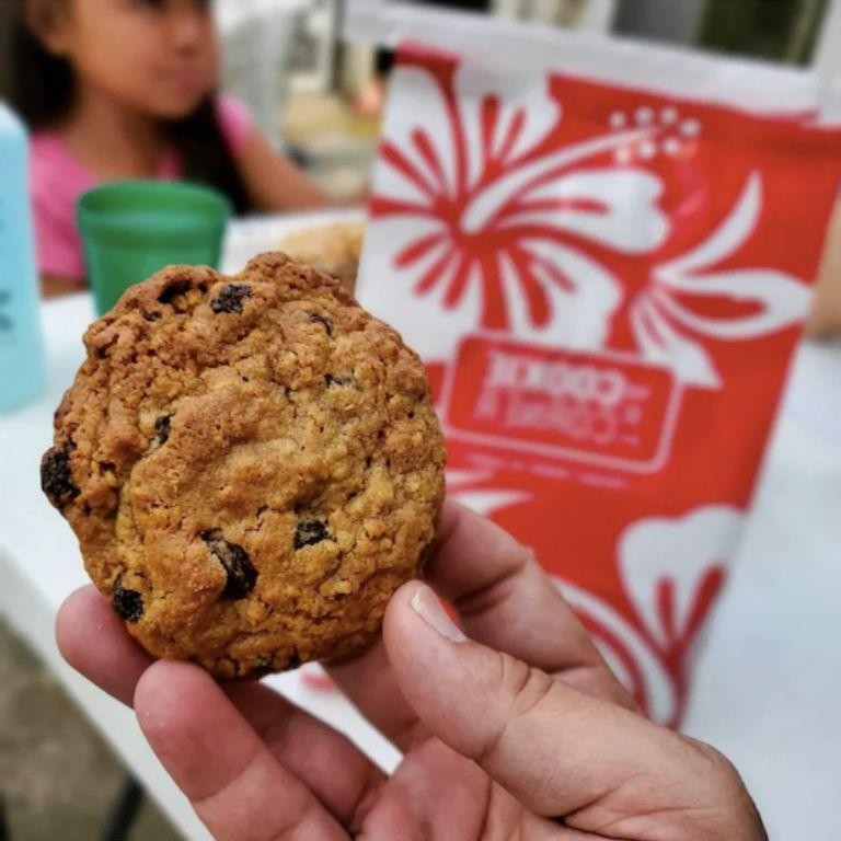 Bakers Corner Oatmeal Raisin Cookies