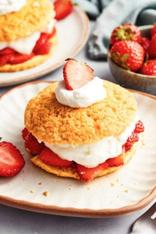 Bakers Corner Strawberry Shortcake