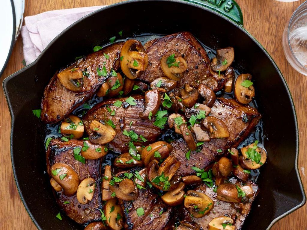 Balsamic Glazed Mushroom and Steak Bites