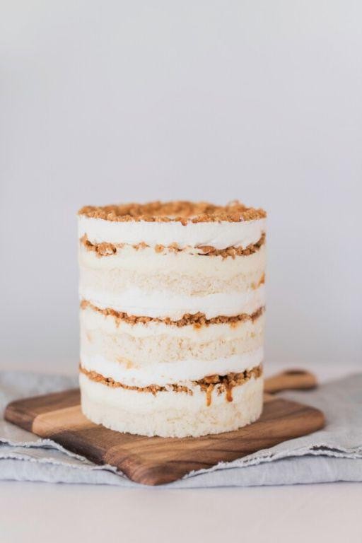Banana Caramel Whip Cream Cake