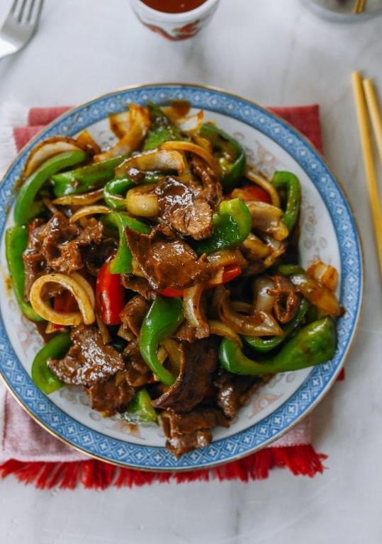 Beef and Bell Pepper Healthy Wok