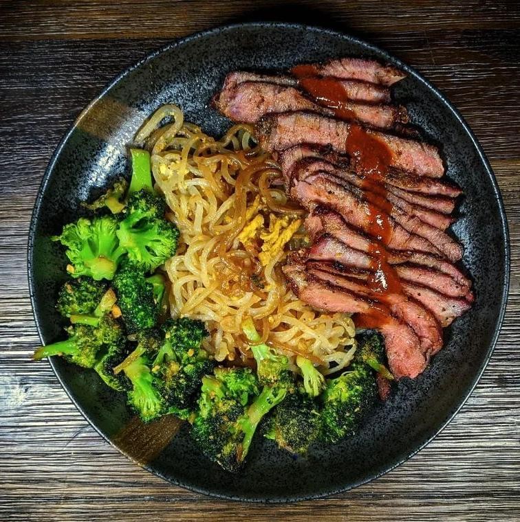 Beef and Broccoli Miracle Noodles
