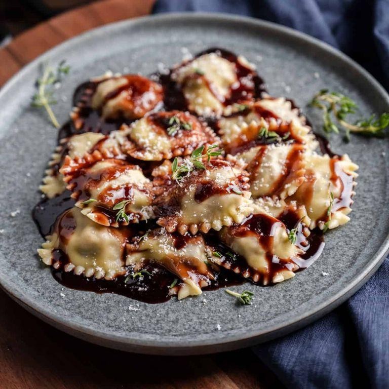Beef and Rosemary Tortellini in Red Wine Sauce
