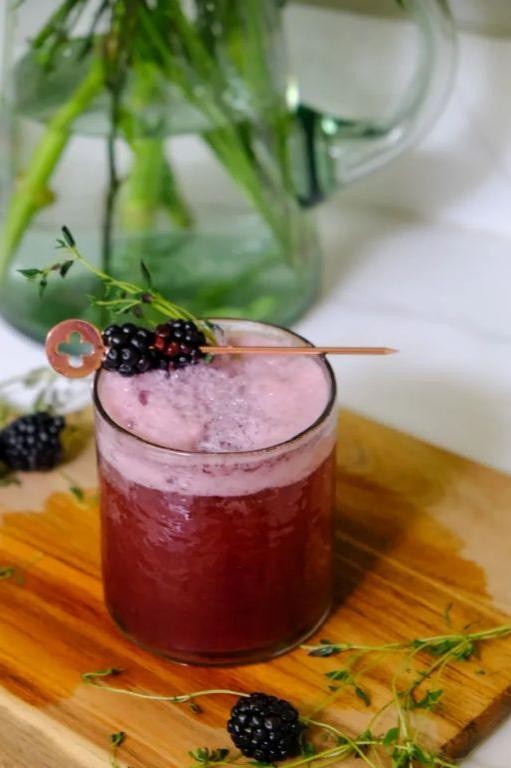 Blackberry Thyme Vodka Gimlet