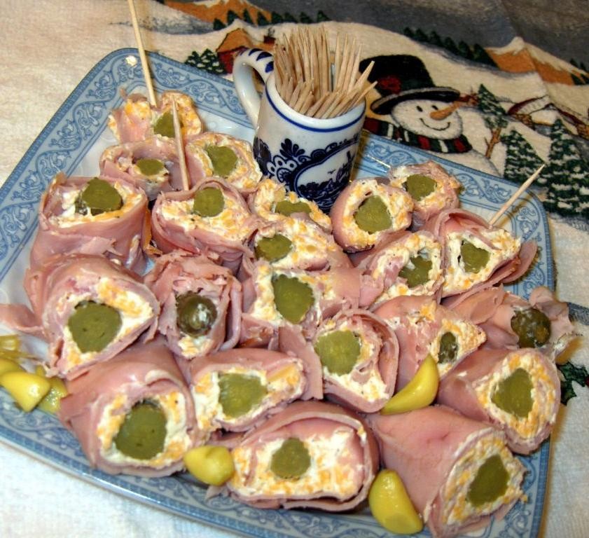 Bologna and Pickle Pinwheels