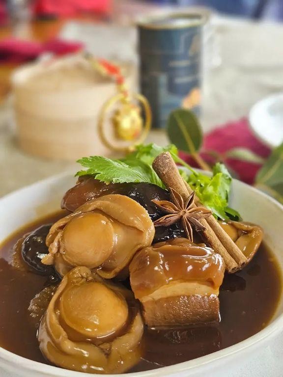 Braised Abalone with Shiitake Mushrooms