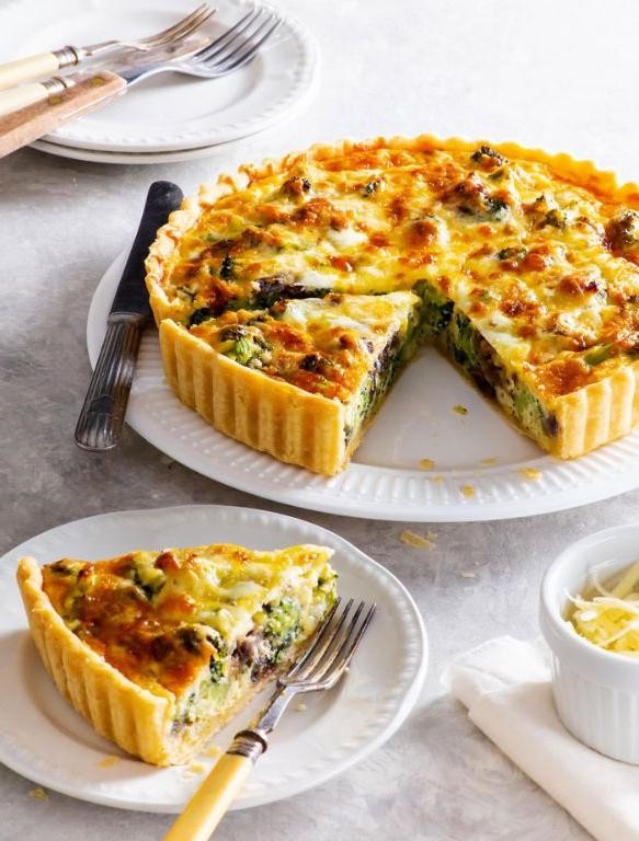 Broccoli and Caramelized Onion Quiche