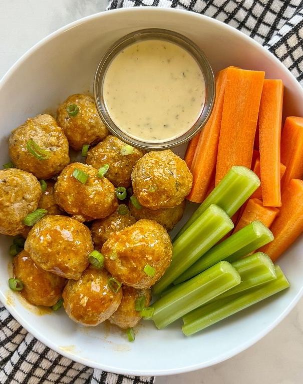 Buffalo Chicken Meatballs Without Eggs