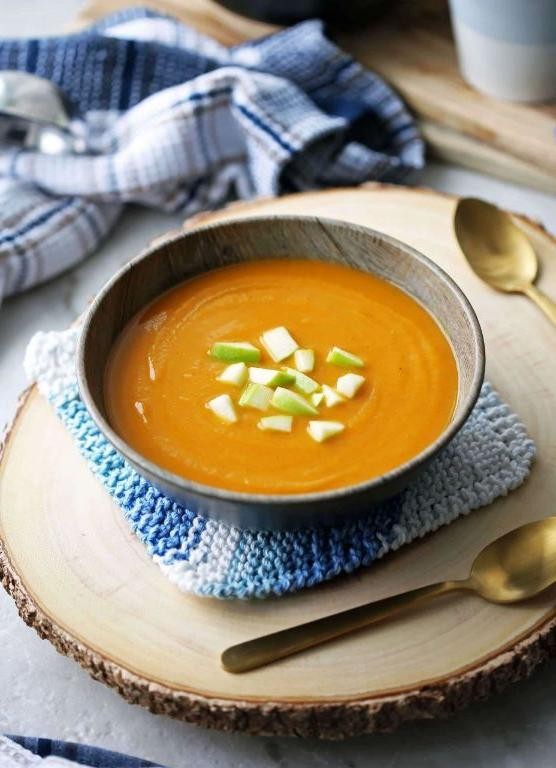 Calabaza Squash and Apple Soup with Ginger