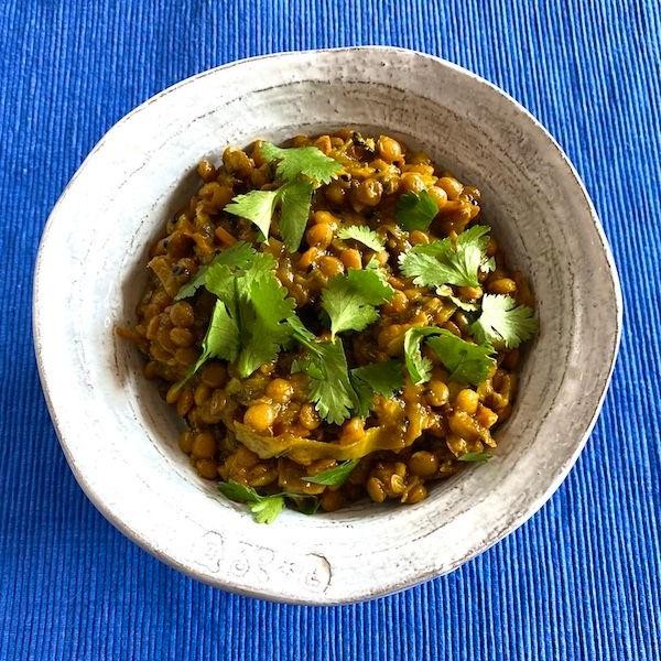 Canned Cabbage and Lentil Curry