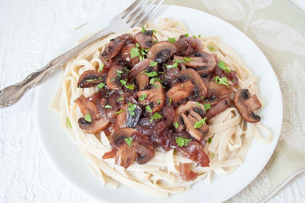Caramelized Onion Chicken Mushroom Pasta