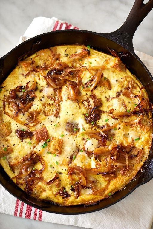 Caramelized Onion and Gruyère Frittata