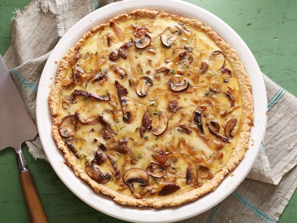 Caramelized Onion and Gruyère Quiche