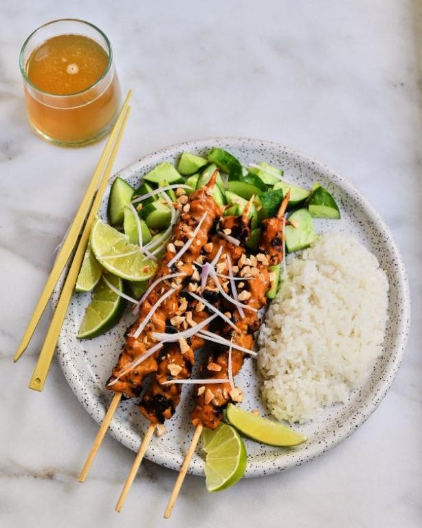 Cashew Chicken Satay with Peanut Sauce