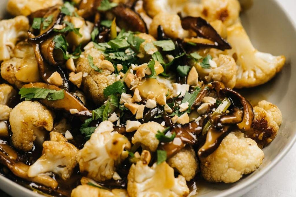 Cauliflower Mushroom Stir-Fry with Soy Sauce