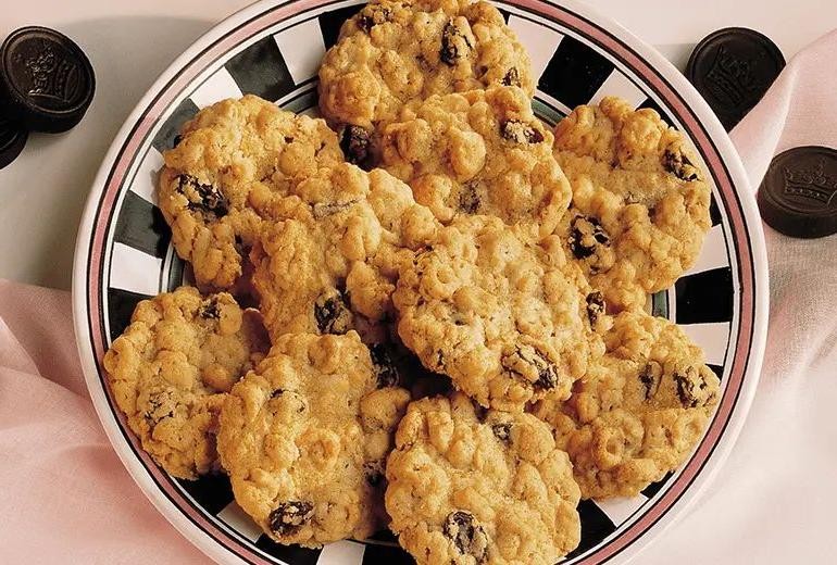 Cheerios Oatmeal Raisin Cookies