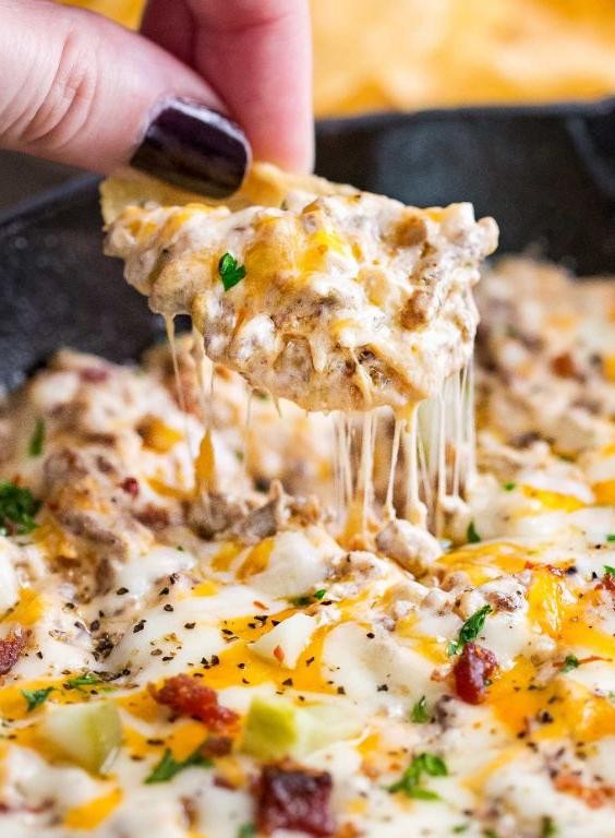 Cheesy Bacon Hamburger Dip