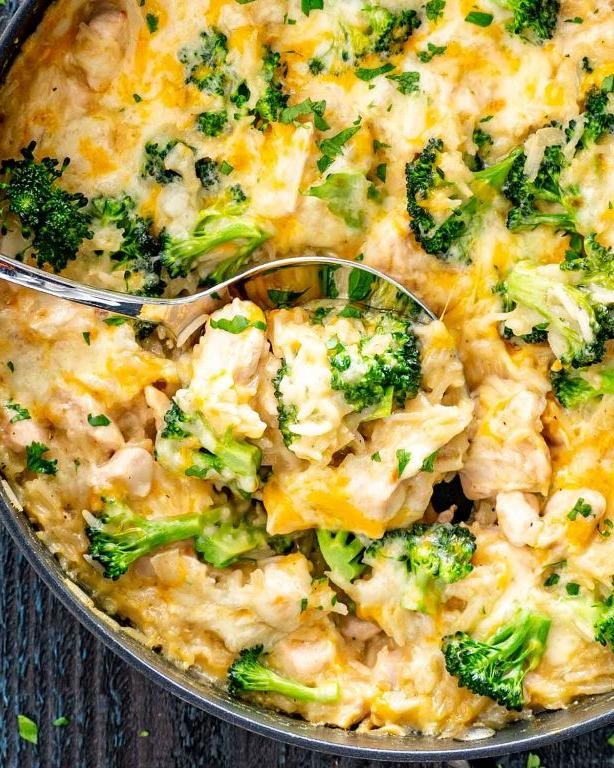 Cheesy Chicken and Broccoli Casserole