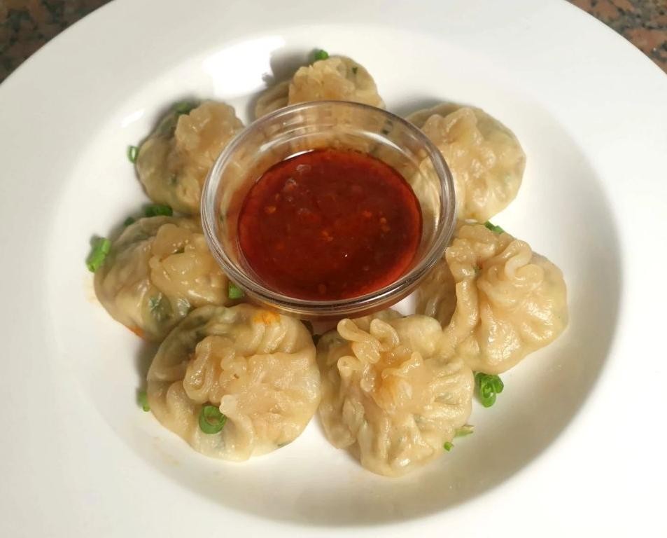Cheesy Mushroom Momo