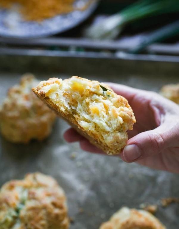 Cheesy Sourdough Discard Drop Biscuits