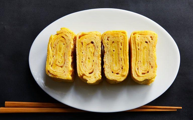 Cheesy Tamagoyaki Roll