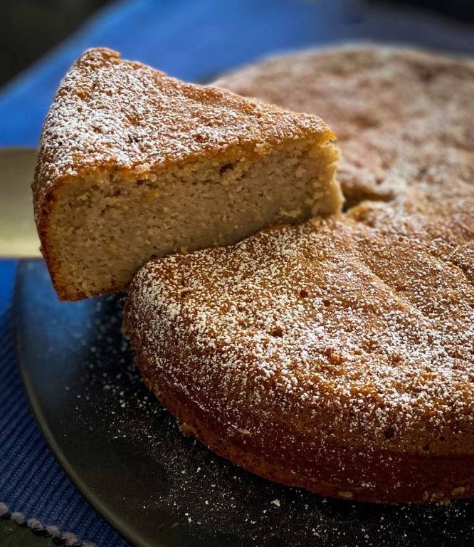 Chestnut and Cardamom Sponge Cake