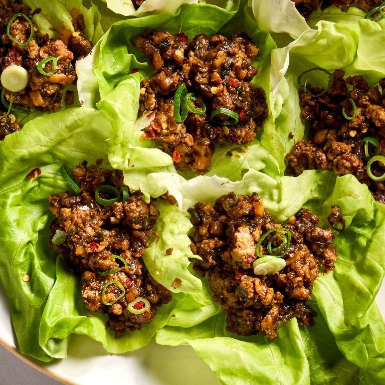 Chicken Spinach and Mushroom Lettuce Wraps