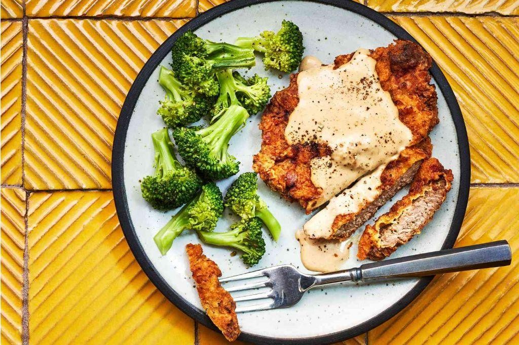 Chicken fried steak with cream gravy
